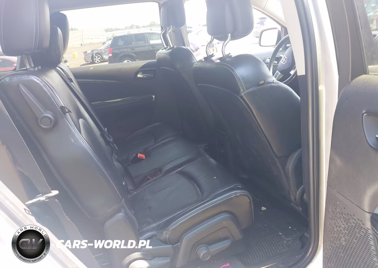 2011 Dodge Journey Lux VIN:3D4PG9FG5BT515829 - 8