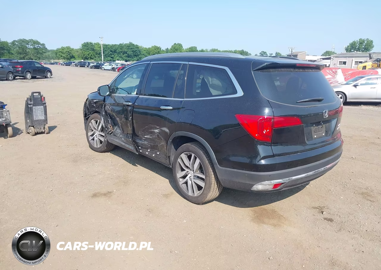 2018 Honda Pilot Elite VIN:5FNYF6H01JB033889 - 3