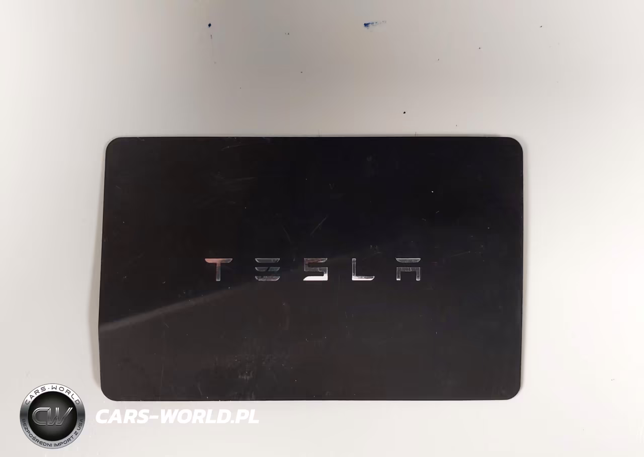 2023 Tesla Model Y VIN:7SAYGDEE3PF699472 - 10