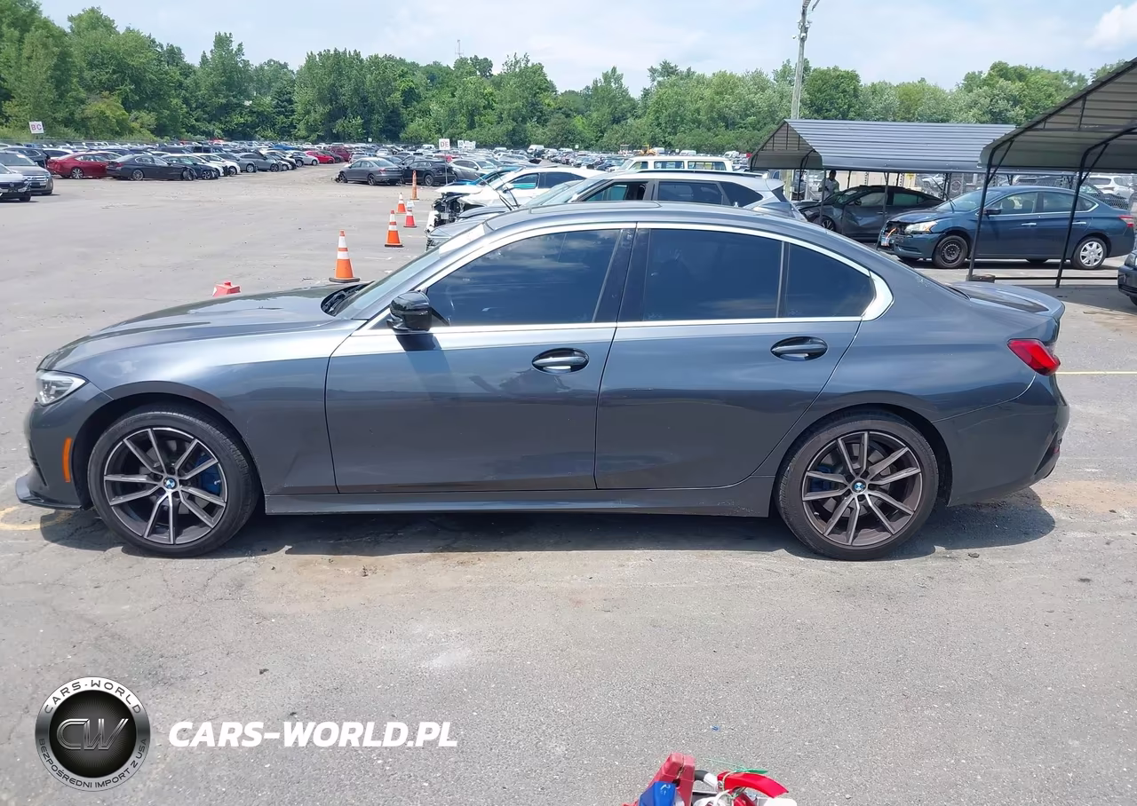 2019 BMW 330I xDrive VIN:WBA5R7C55KAJ82364 - 14
