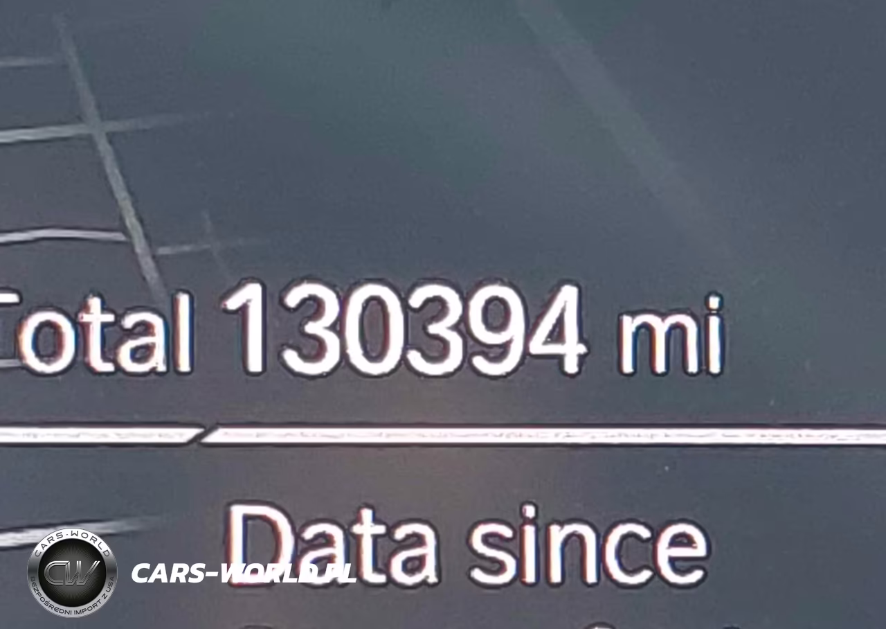 2019 BMW 330I xDrive VIN:WBA5R7C55KAJ82364 - 15