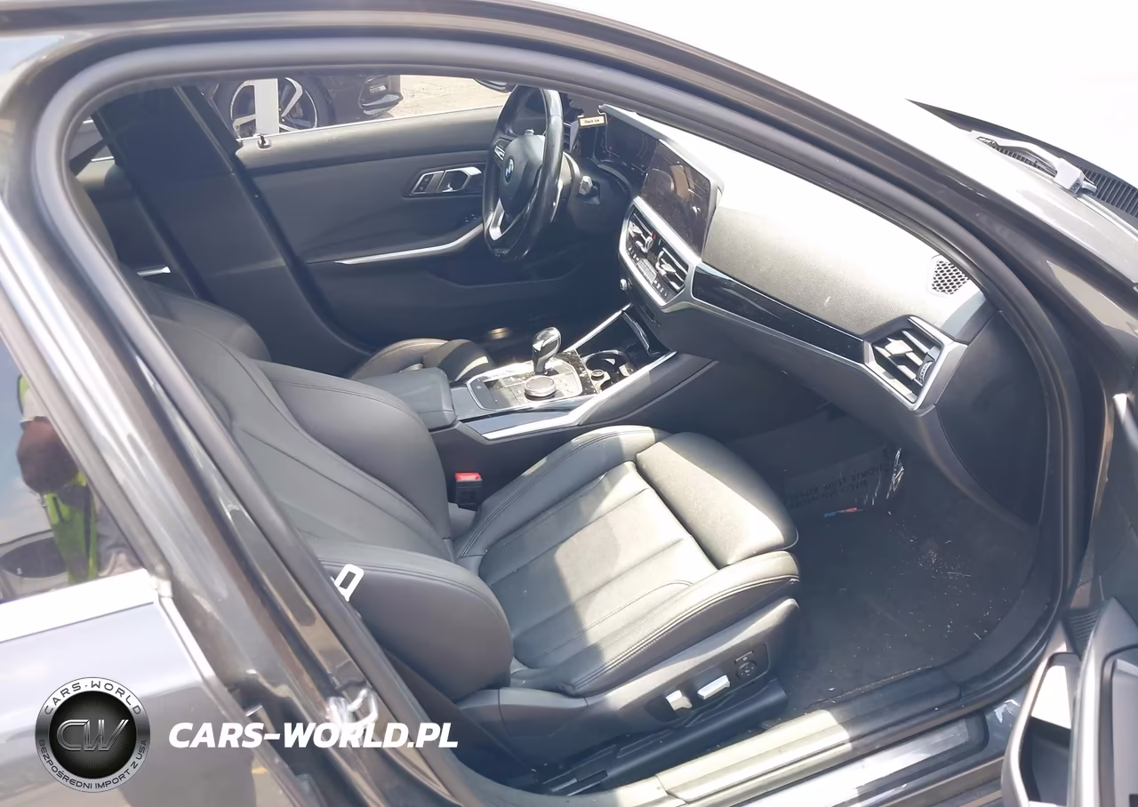 2019 BMW 330I xDrive VIN:WBA5R7C55KAJ82364 - 5