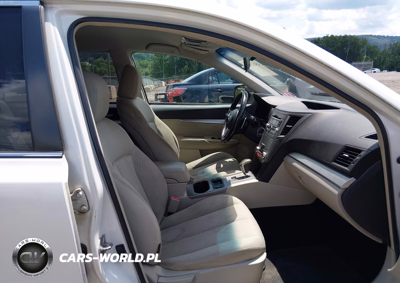 2010 Subaru Outback 2.5I Premium VIN:4S4BRBCC0A3382963 - 5