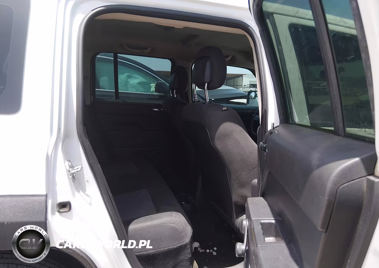 2017 Jeep Patriot Sport-North VIN:1C4NJPAB9HD169384 - 8