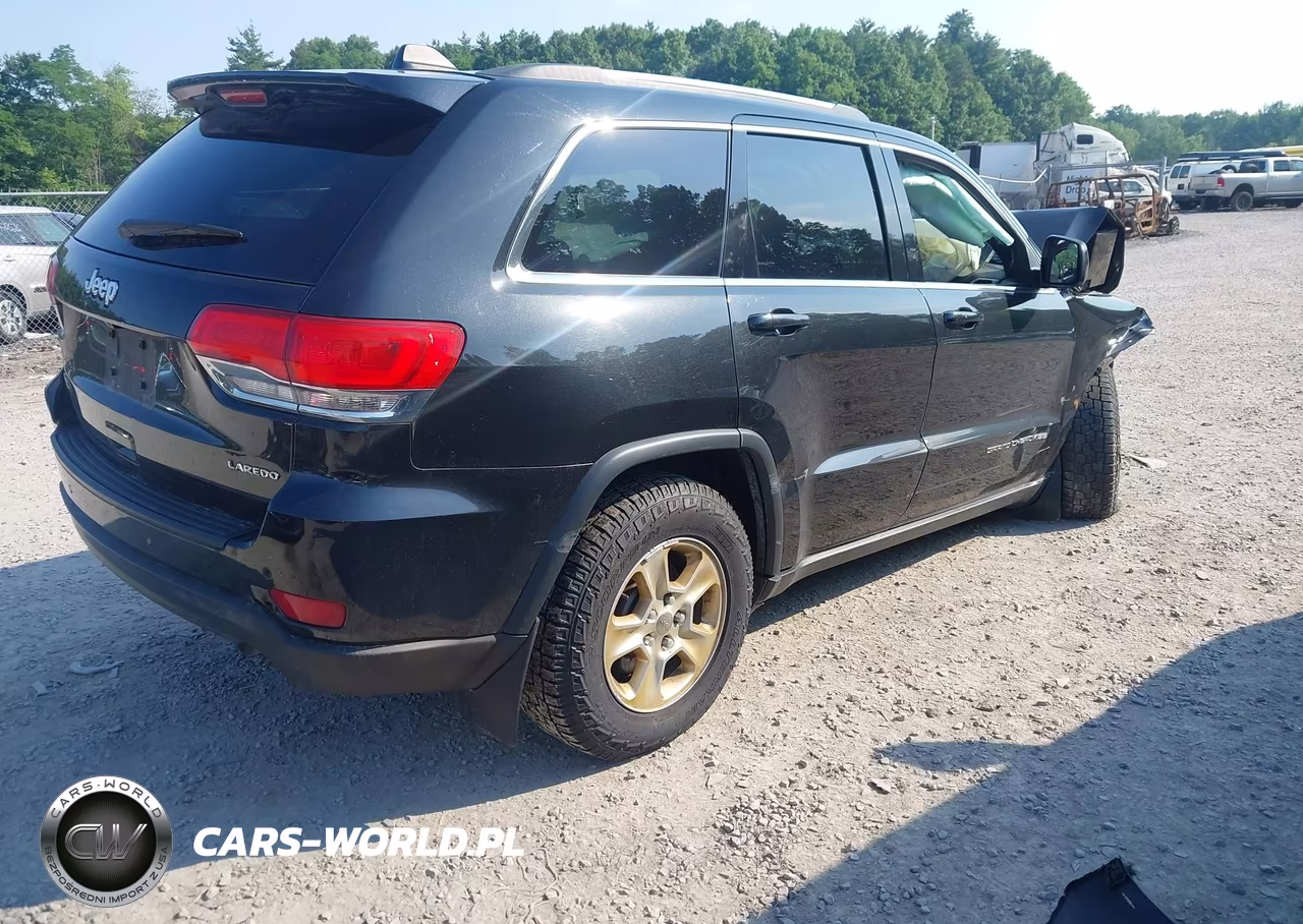 2016 Jeep Grand Cherokee Laredo VIN:1C4RJFAG0GC498759 - 4