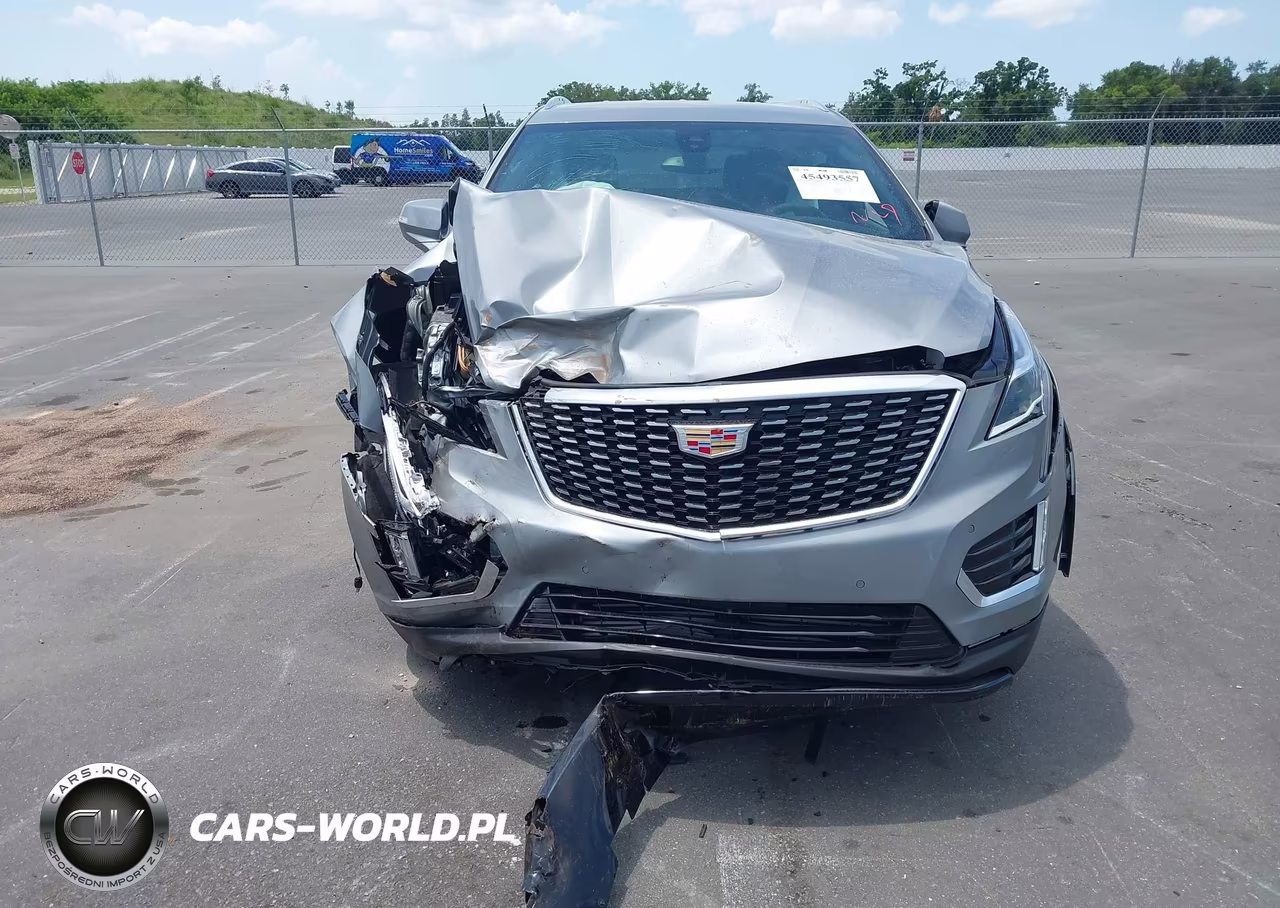 2026 Cadillac Xt5 Luxury Awd VIN:1GYKNBR43TZ105914 - 13