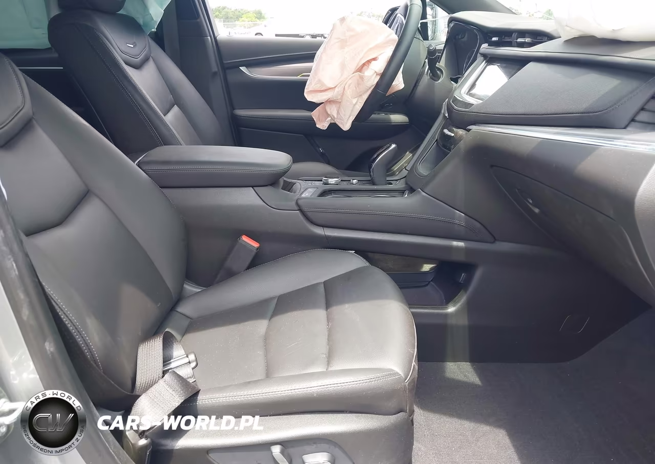 2026 Cadillac Xt5 Luxury Awd VIN:1GYKNBR43TZ105914 - 5