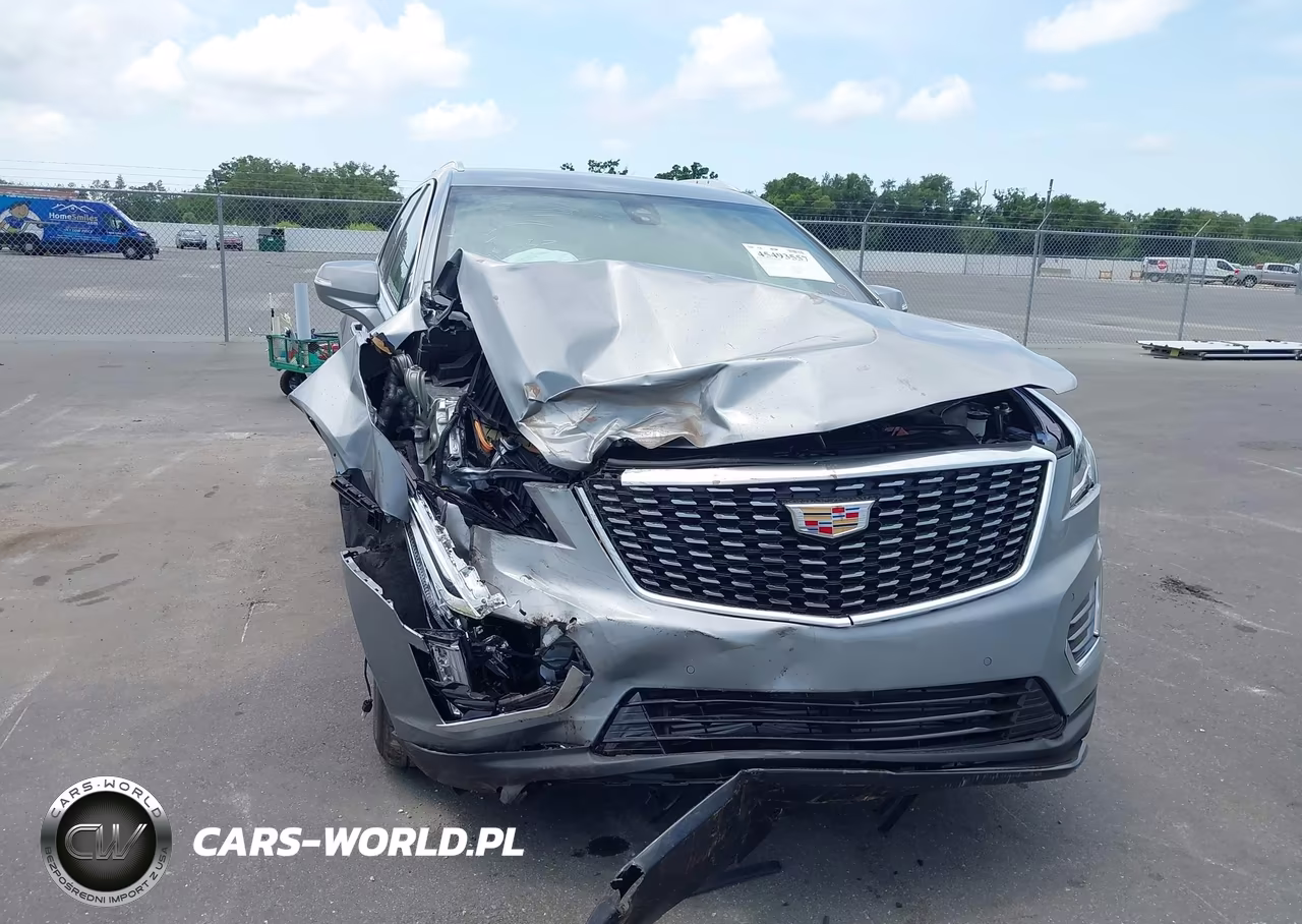 2026 Cadillac Xt5 Luxury Awd VIN:1GYKNBR43TZ105914 - 6