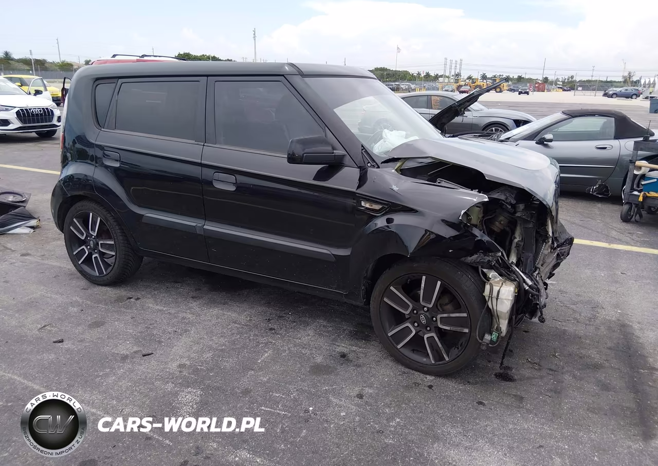 2010 Kia Soul +