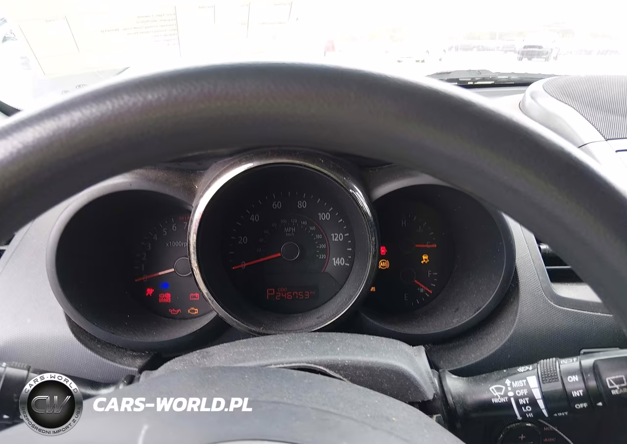 2010 Kia Soul + VIN:KNDJT2A21A7126982 - 7