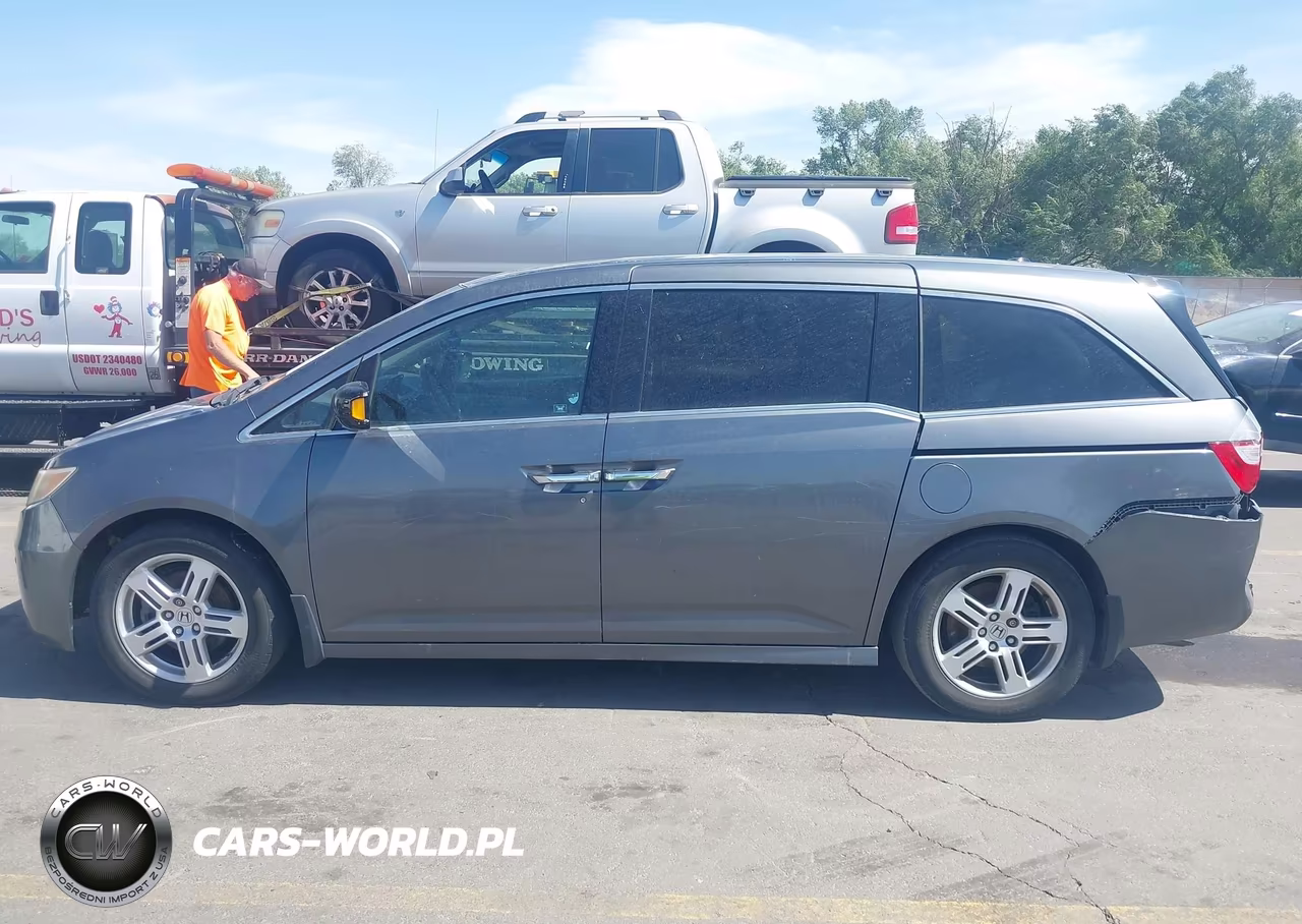 2012 Honda Odyssey Touring-Touring Elite VIN:5FNRL5H9XCB028277 - 14