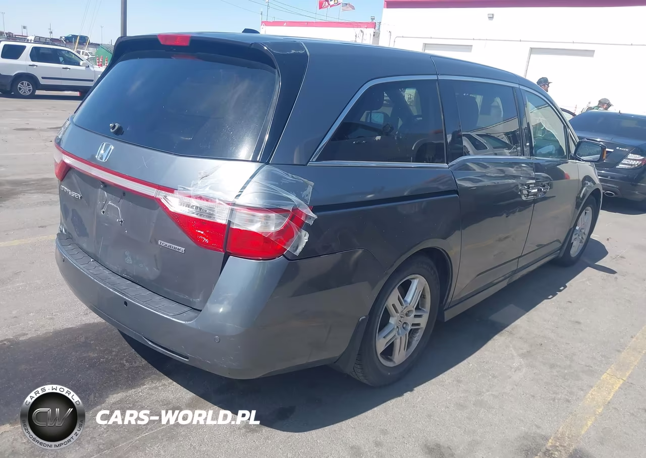 2012 Honda Odyssey Touring-Touring Elite VIN:5FNRL5H9XCB028277 - 4