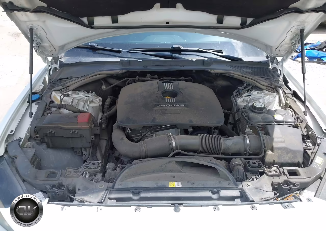2017 Jaguar Xe 25T VIN:SAJAR4BG4HA958674 - 10