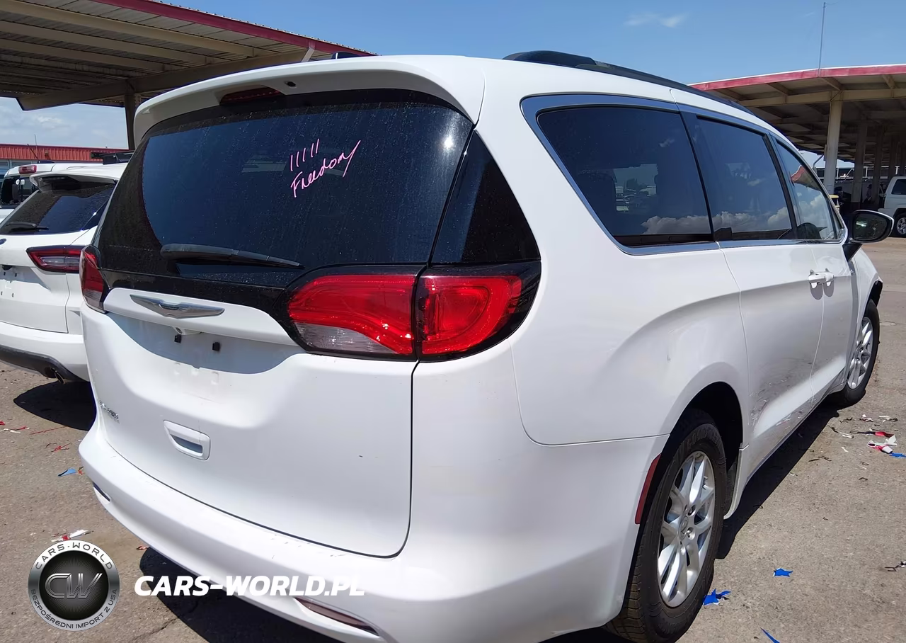 2021 Chrysler Voyager Lxi VIN:2C4RC1DG4MR551961 - 4