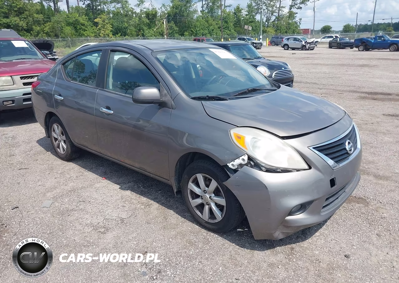 2012 Nissan Versa 1.6 Sl – zdjęcie 1 z 11