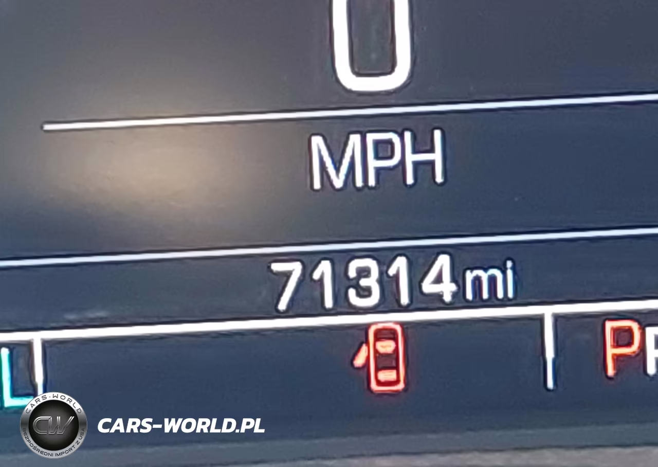 2018 Chevrolet Silverado 1500 2Lt VIN:3GCUKREC1JG452068 - 15