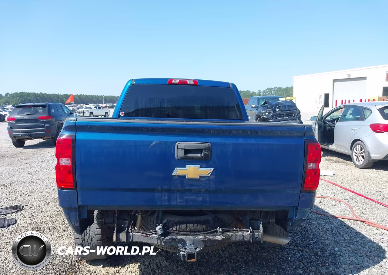 2018 Chevrolet Silverado 1500 2Lt VIN:3GCUKREC1JG452068 - 16