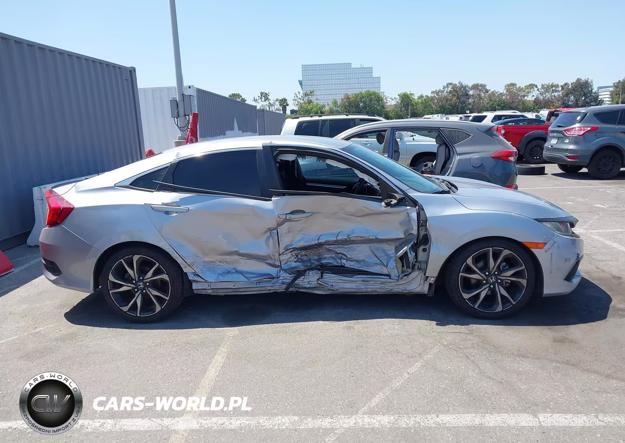 2019 Honda Civic Sport VIN:2HGFC2F87KH527754 - 13