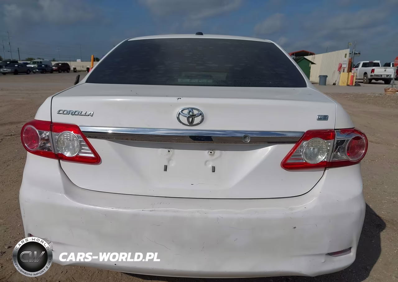 2011 Toyota Corolla Le VIN:2T1BU4EE1BC753456 - 16