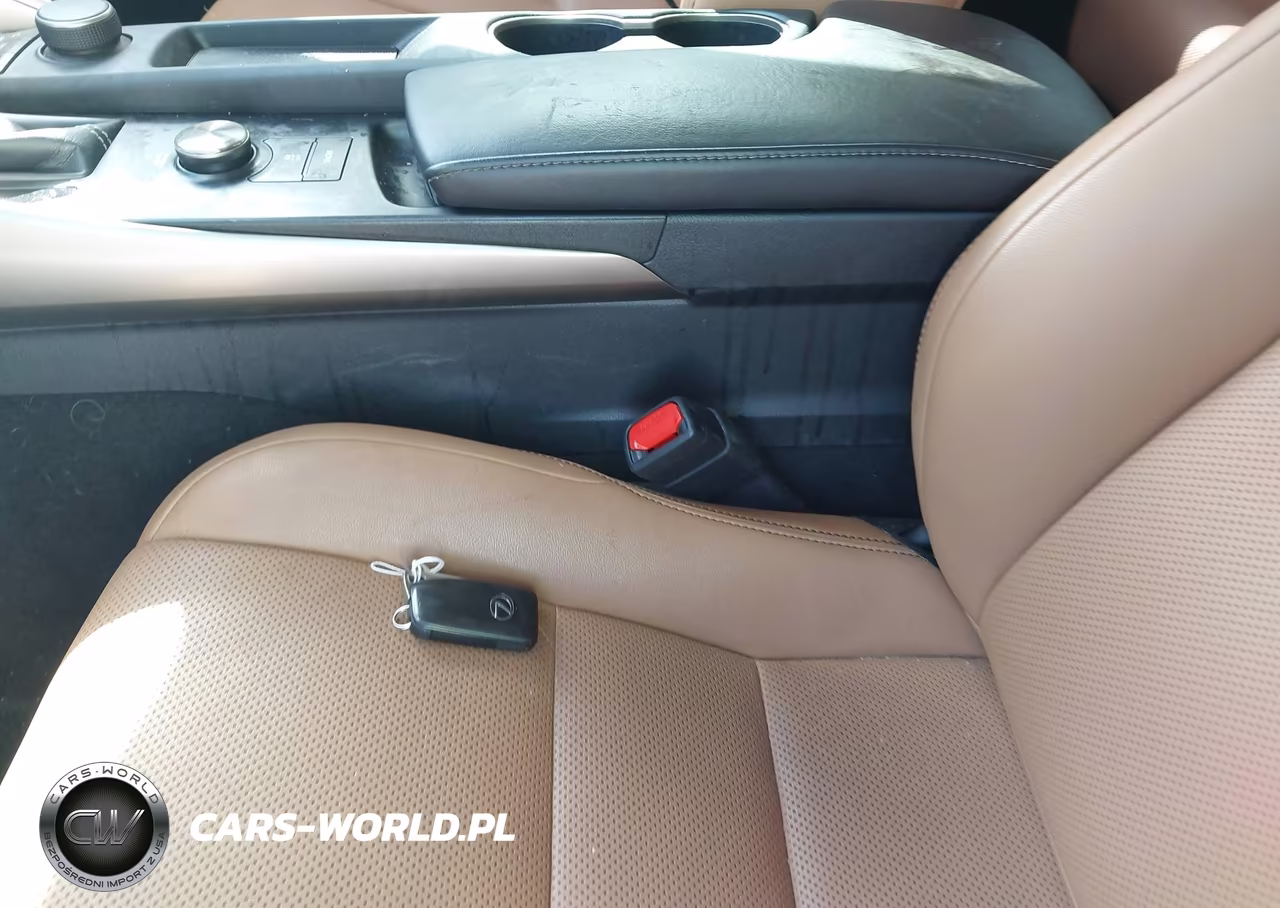 2018 Lexus Is 300 VIN:JTHBA1D20J5075114 - 11