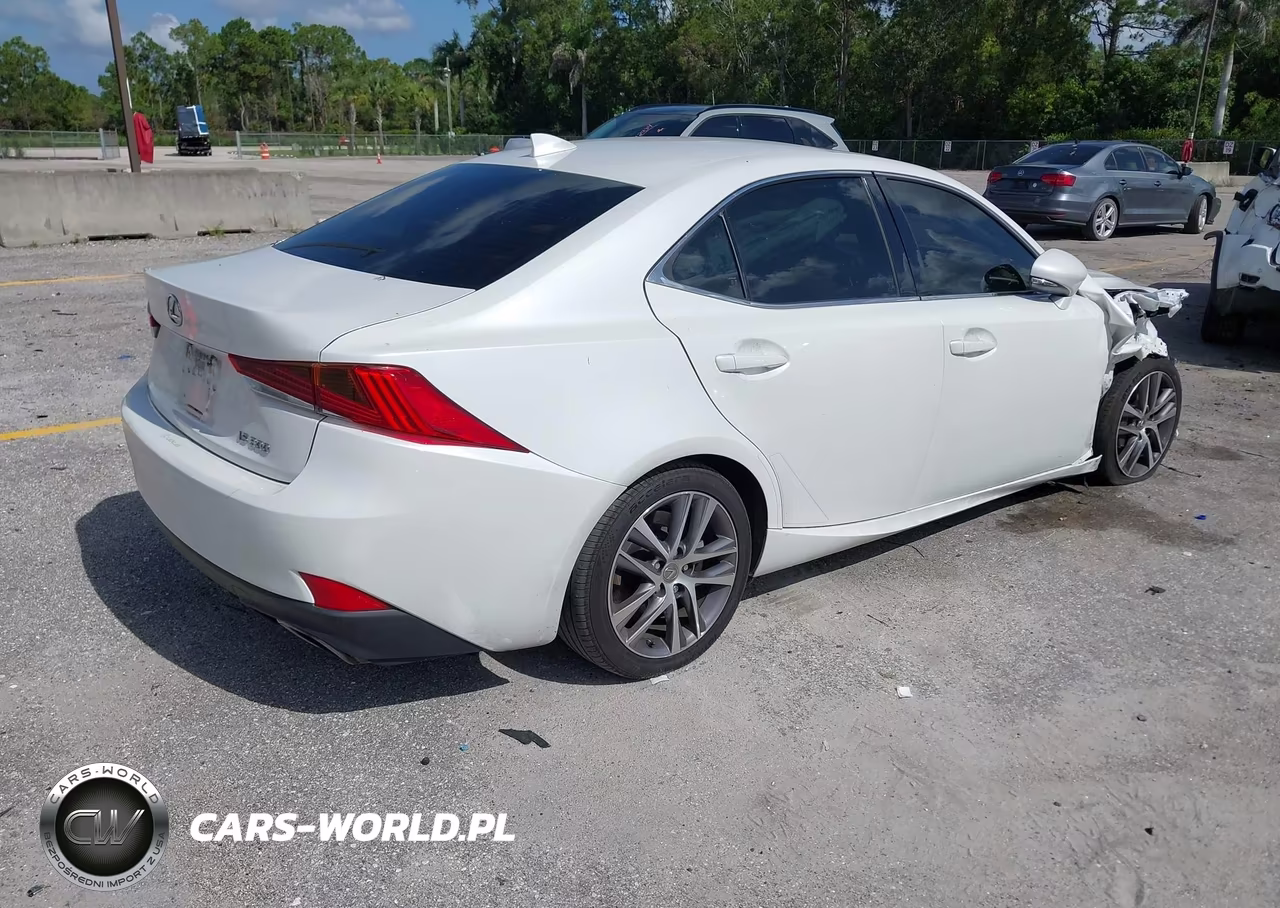2018 Lexus Is 300 VIN:JTHBA1D20J5075114 - 4