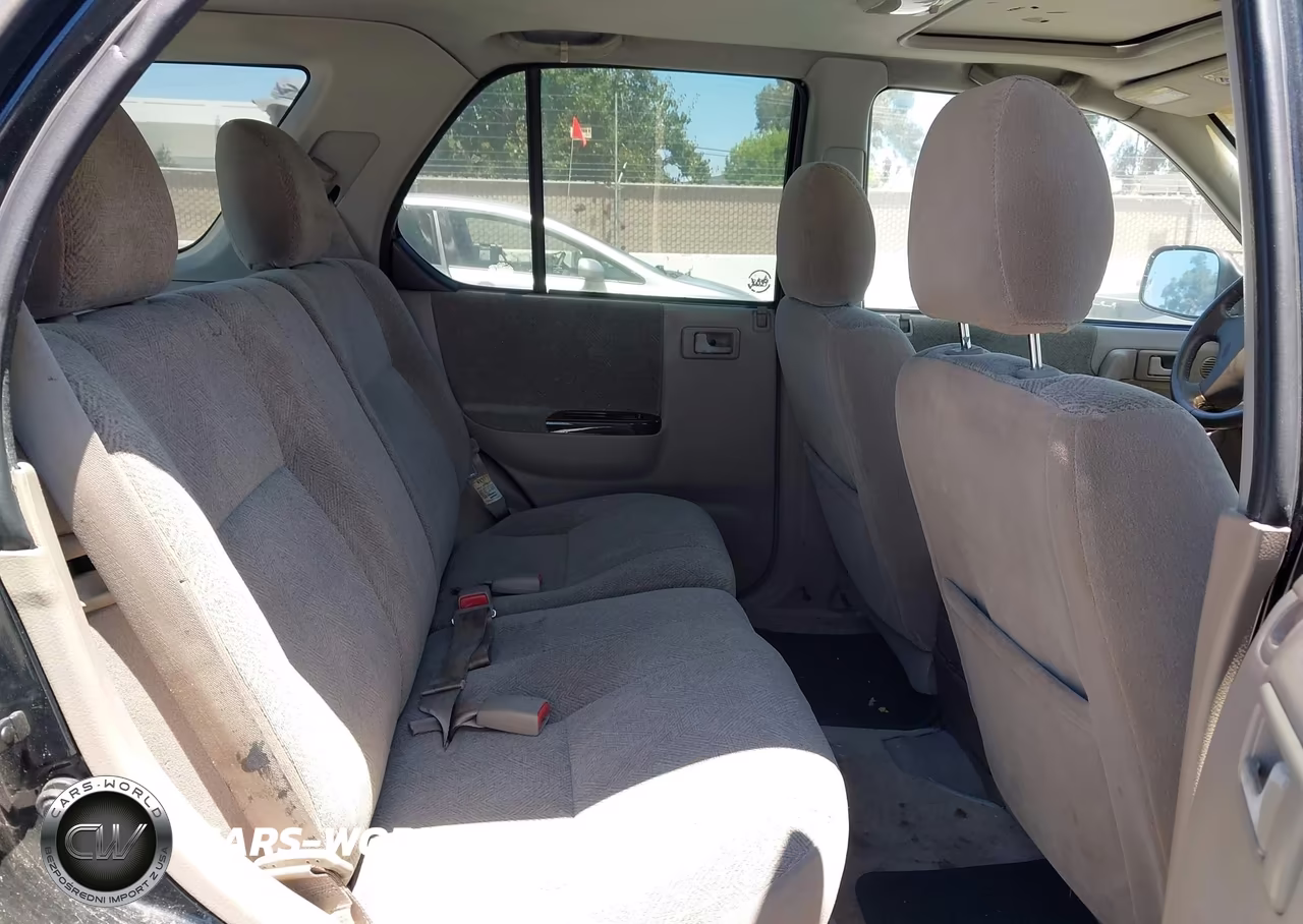 2000 Honda Passport Ex-Lx VIN:4S6DM58W7Y4402892 - 8