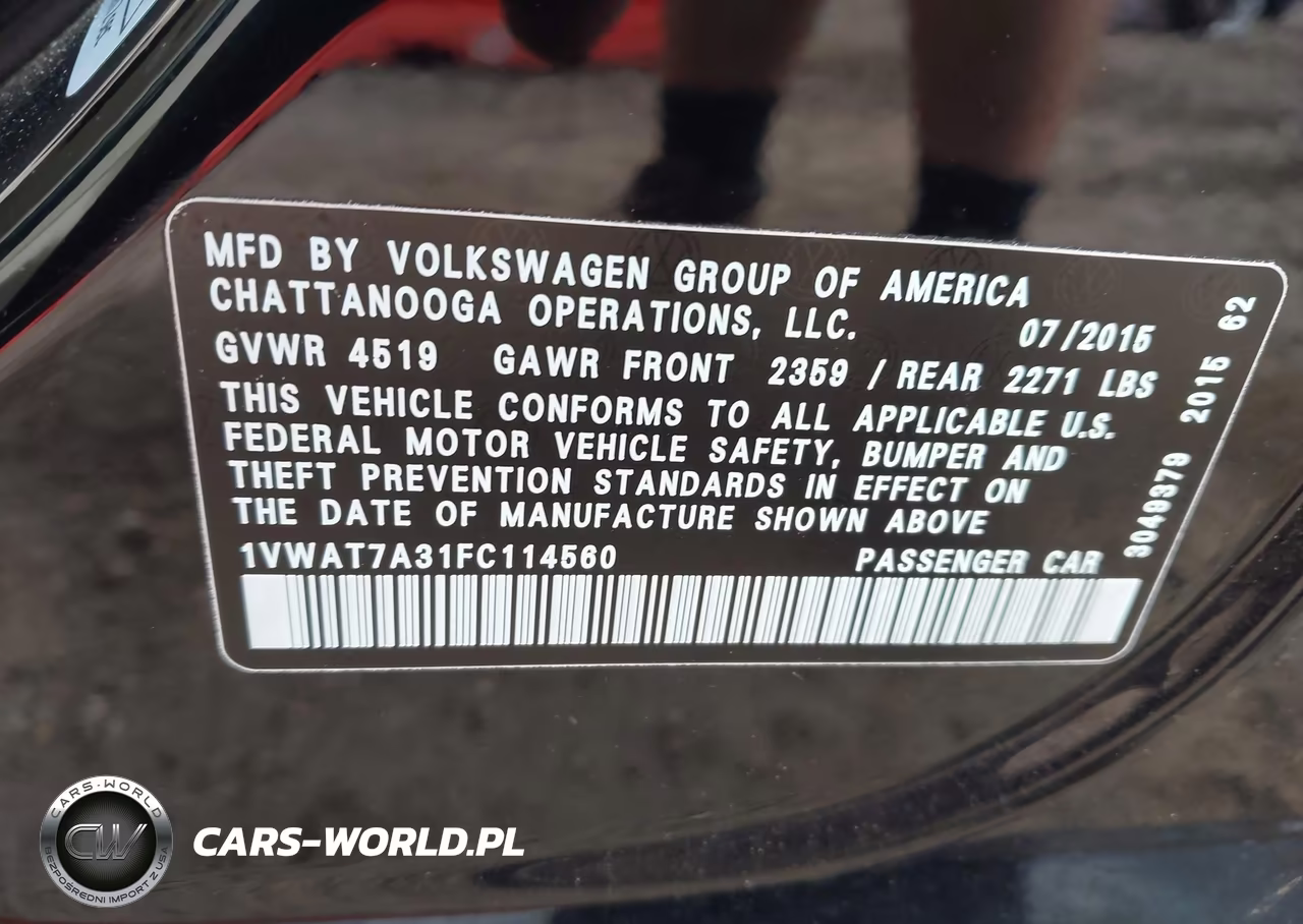 2015 Volkswagen Passat 1.8T Limited Edition VIN:1VWAT7A31FC114560 - 9