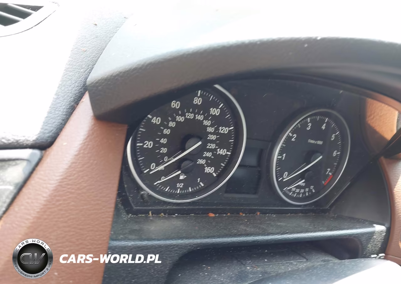 2013 BMW X1 xDrive28I VIN:WBAVL1C5XDVR84838 - 6