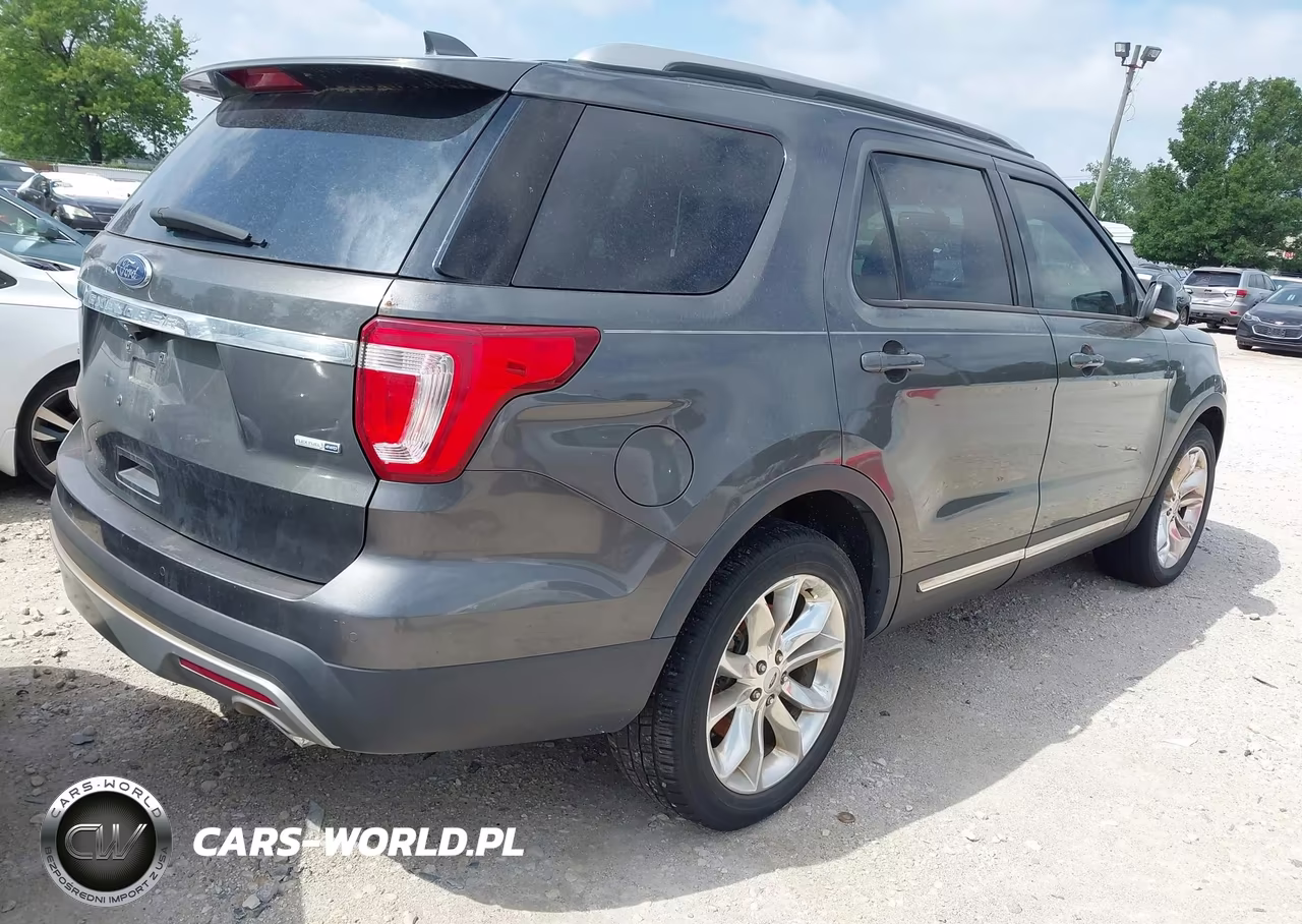 2016 Ford Explorer Xlt VIN:1FM5K8D87GGA17292 - 4