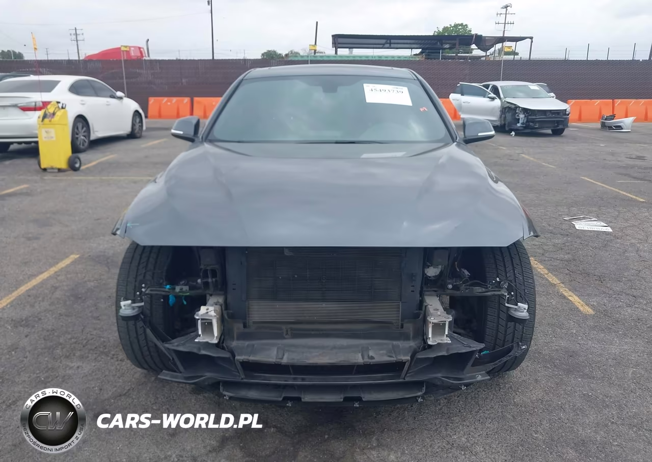 2018 BMW 330I VIN:WBA8B9C59JEE82867 - 13