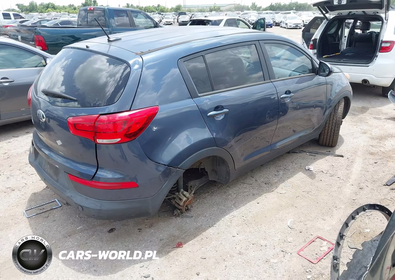 2016 Kia Sportage Lx VIN:KNDPB3AC1G7856637 - 4