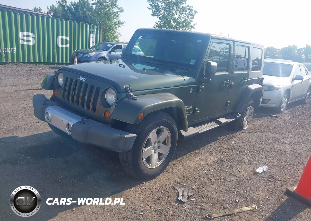 2008 Jeep Wrangler Unlimited Sahara VIN:1J4GA59138L562290 - 2