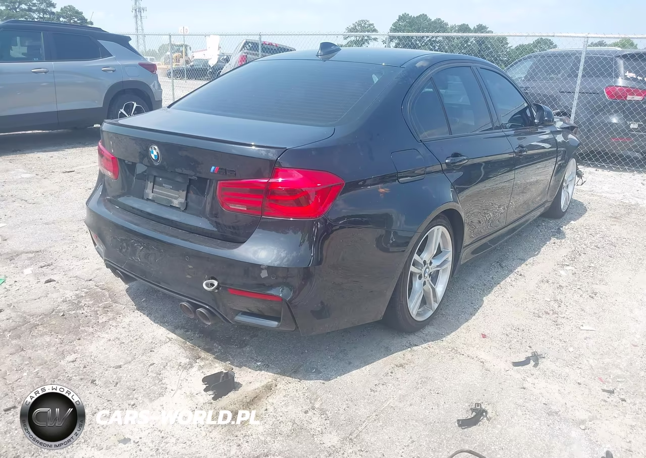 2018 BMW M3 Cs VIN:WBS8M9C56J5J80066 - 4