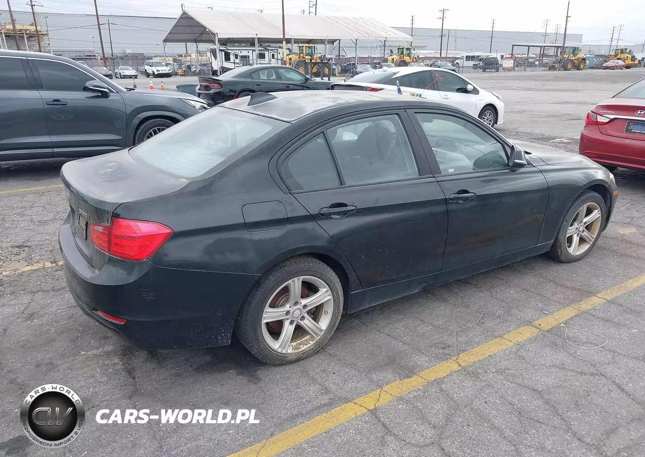 2012 BMW 328I VIN:WBA3A5C50CF341248 - 4