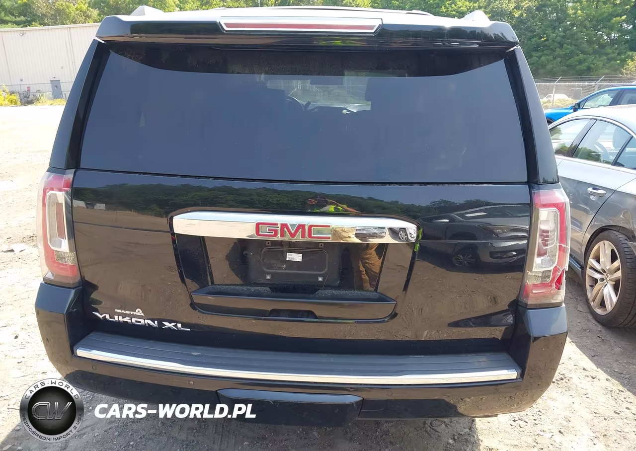 2018 GMC Yukon Xl Denali VIN:1GKS2HKJ7JR352341 - 16