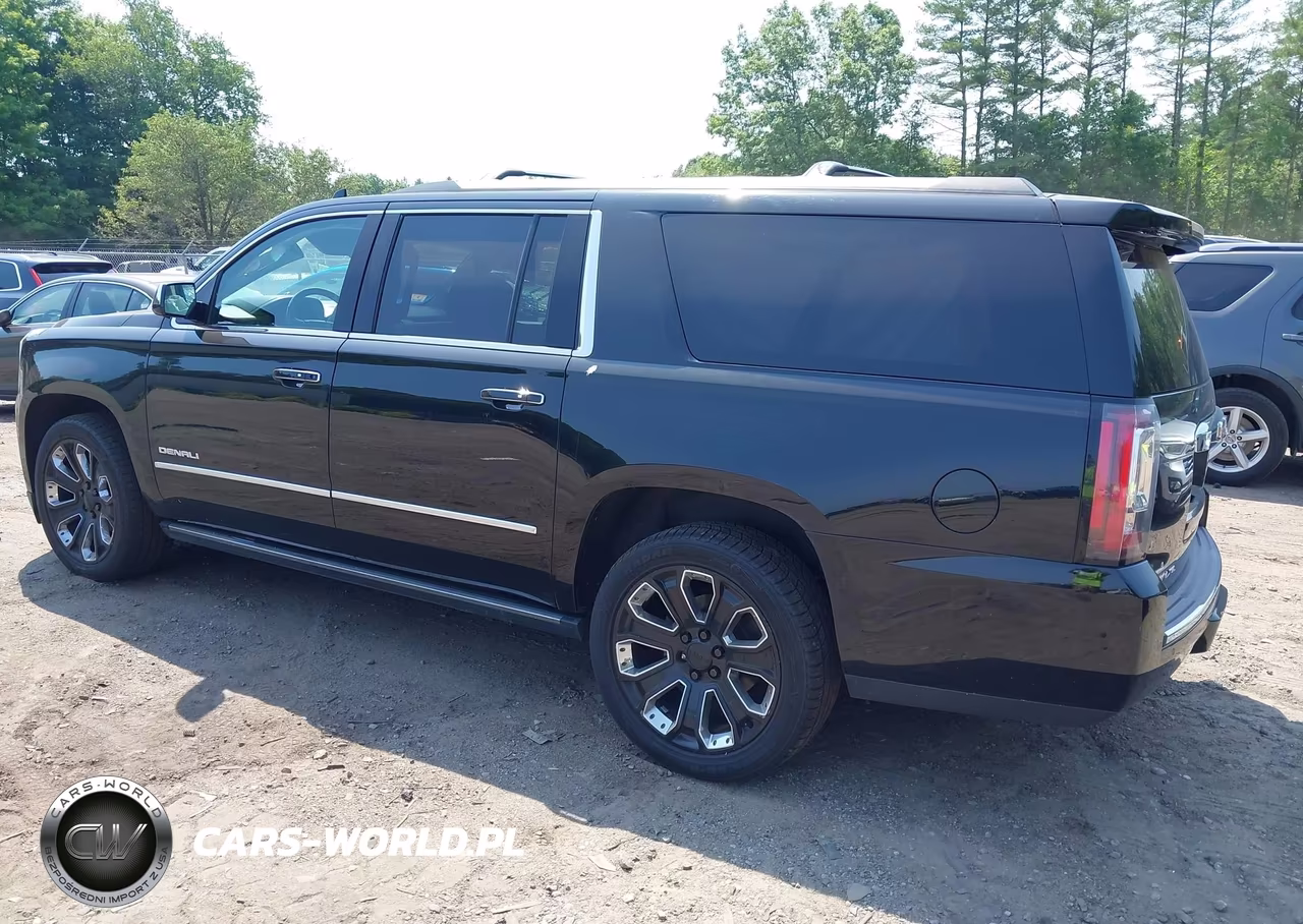 2018 GMC Yukon Xl Denali VIN:1GKS2HKJ7JR352341 - 3