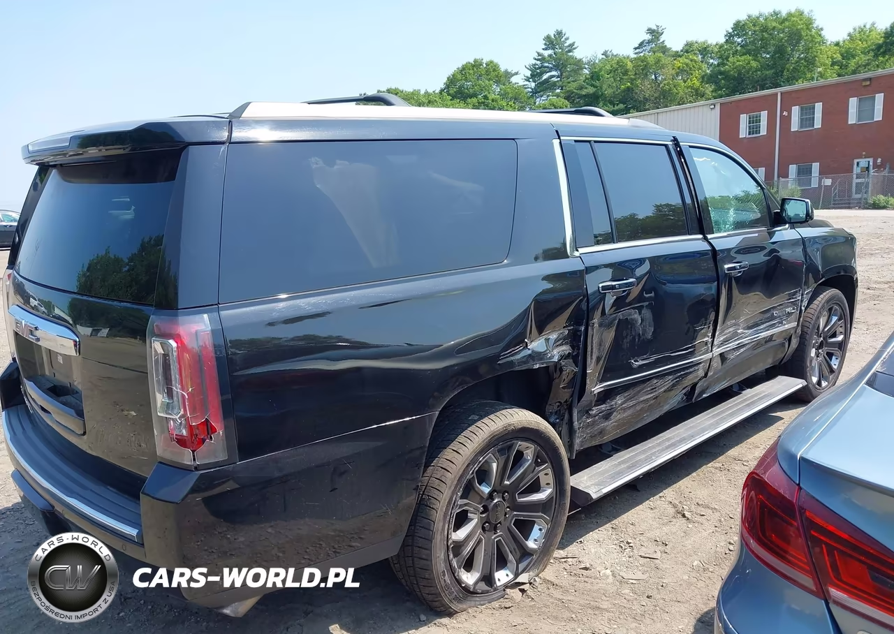 2018 GMC Yukon Xl Denali VIN:1GKS2HKJ7JR352341 - 4