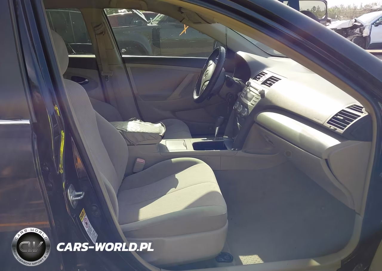 2011 Toyota Camry VIN:4T1BF3EK8BU667151 - 5