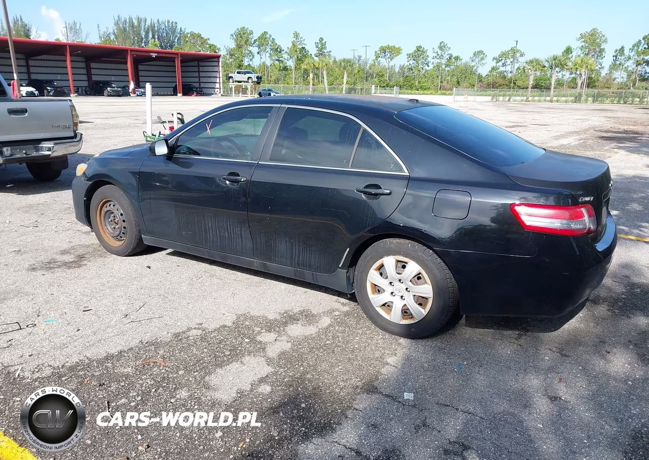 2011 Toyota Camry VIN:4T1BF3EK8BU667151 - 6