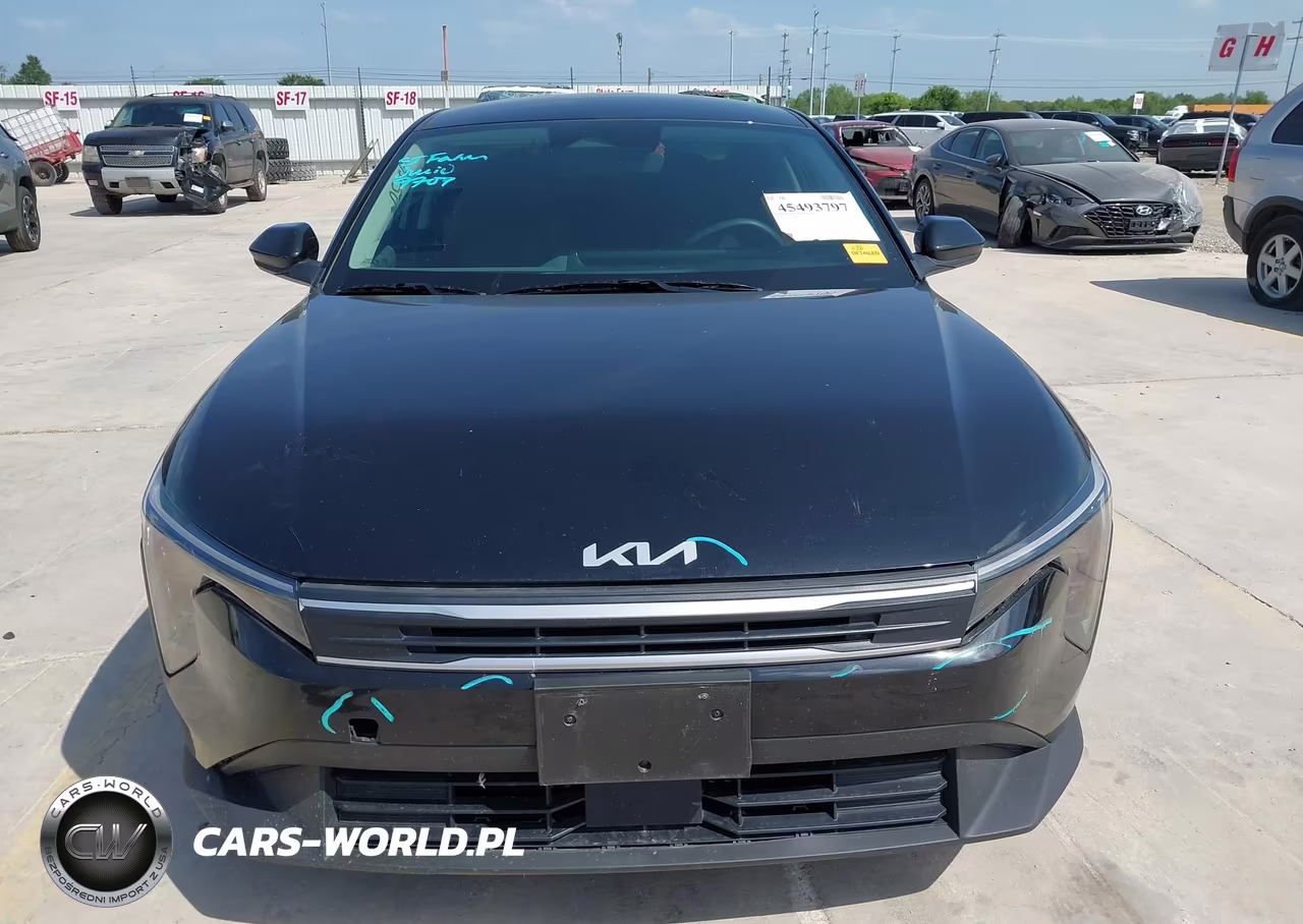 2025 Kia K4 Lxs VIN:3KPFT4DE7SE157579 - 13