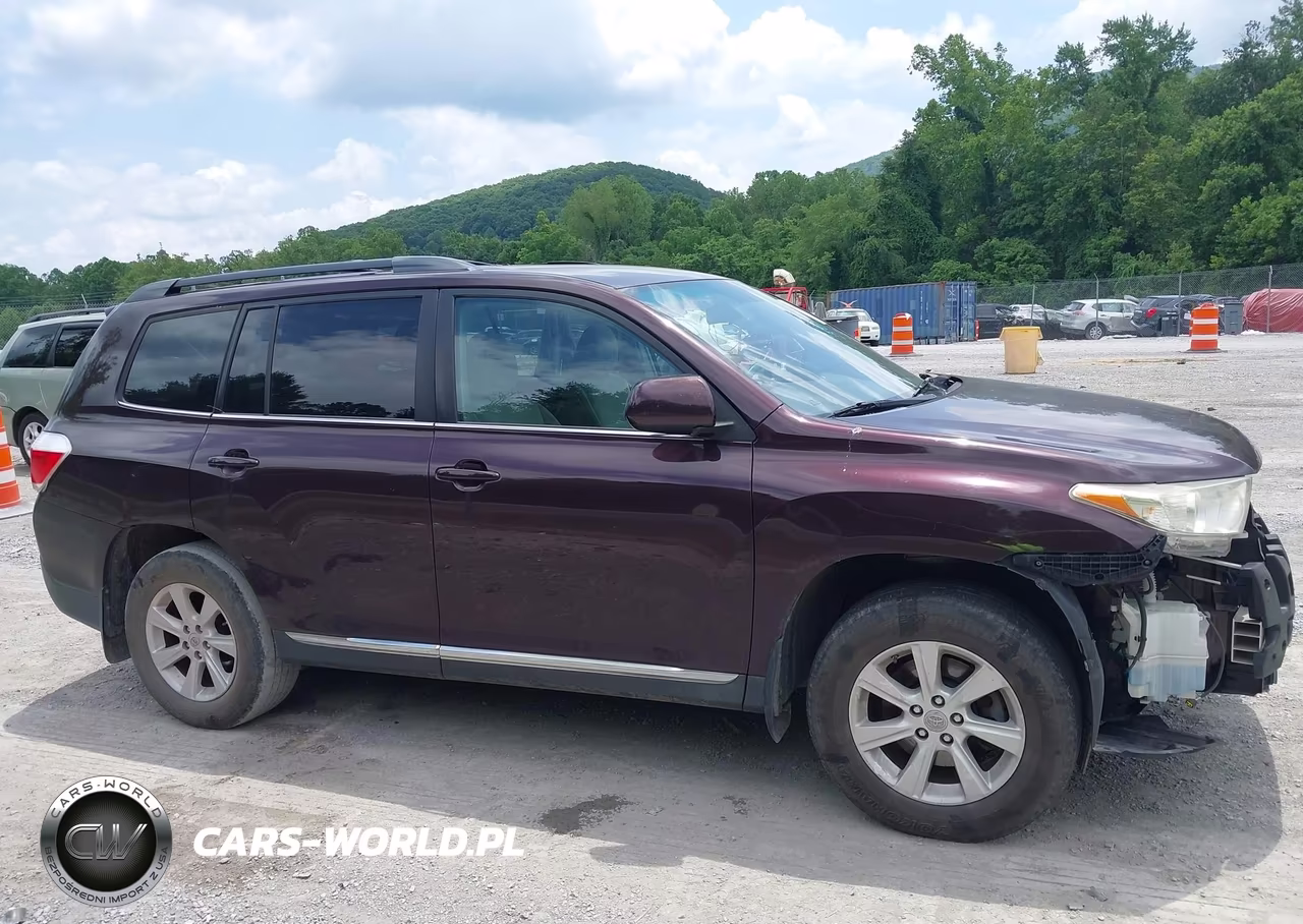 2012 Toyota Highlander Base V6 VIN:5TDBK3EH4CS160855 - 14