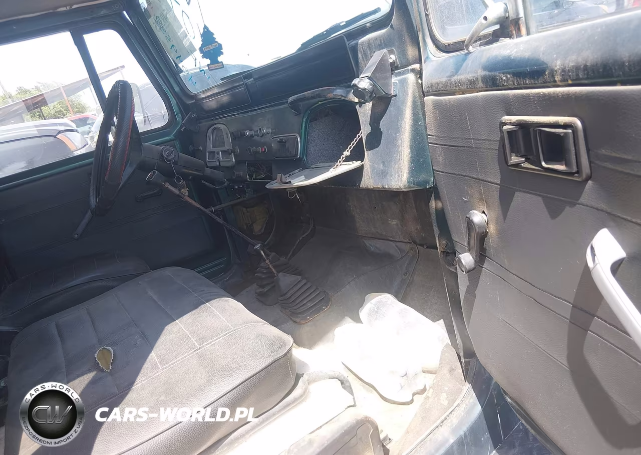 1976 Toyota Land Cruiser VIN:FJ40221564 - 5