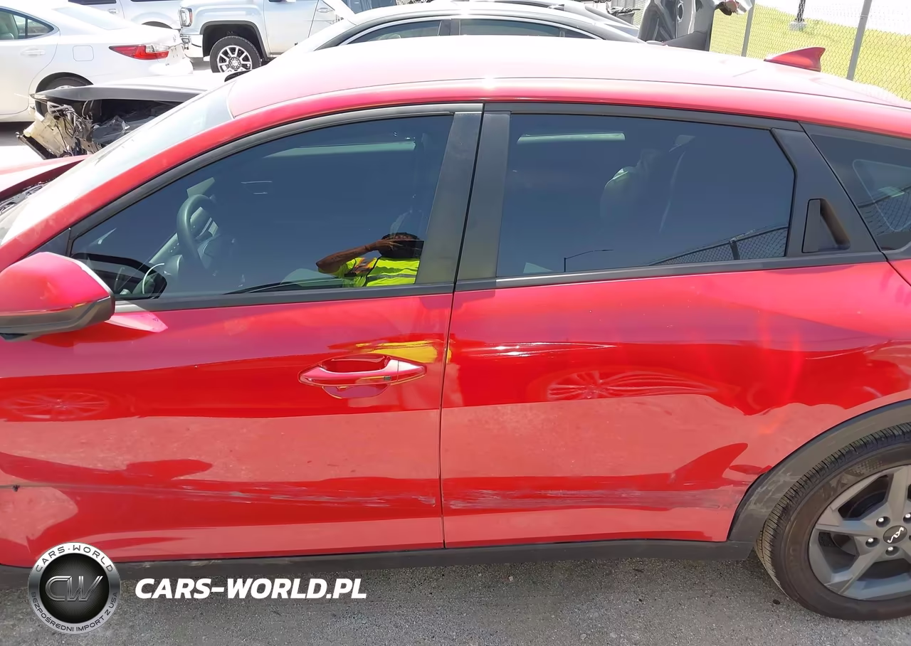 2025 Kia K4 Lxs VIN:3KPFT4DE3SE145851 - 14