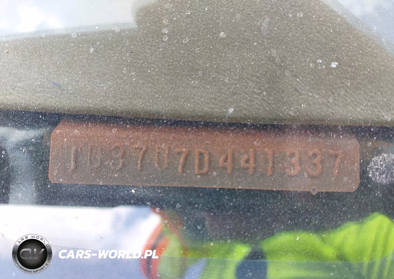 1977 Chevrolet Malibu VIN:1D37U7D441337 - 9