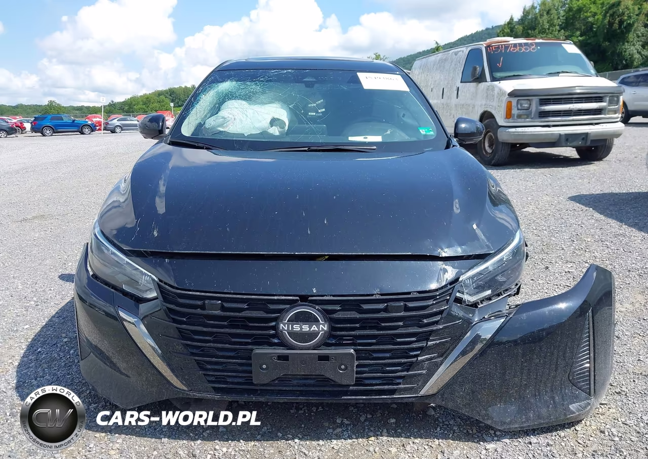 2025 Nissan Sentra Sr VIN:3N1AB8DV8SY340382 - 13