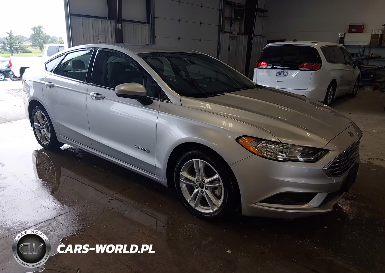 2018 Ford Fusion Hybrid S – zdjęcie 1 z 16