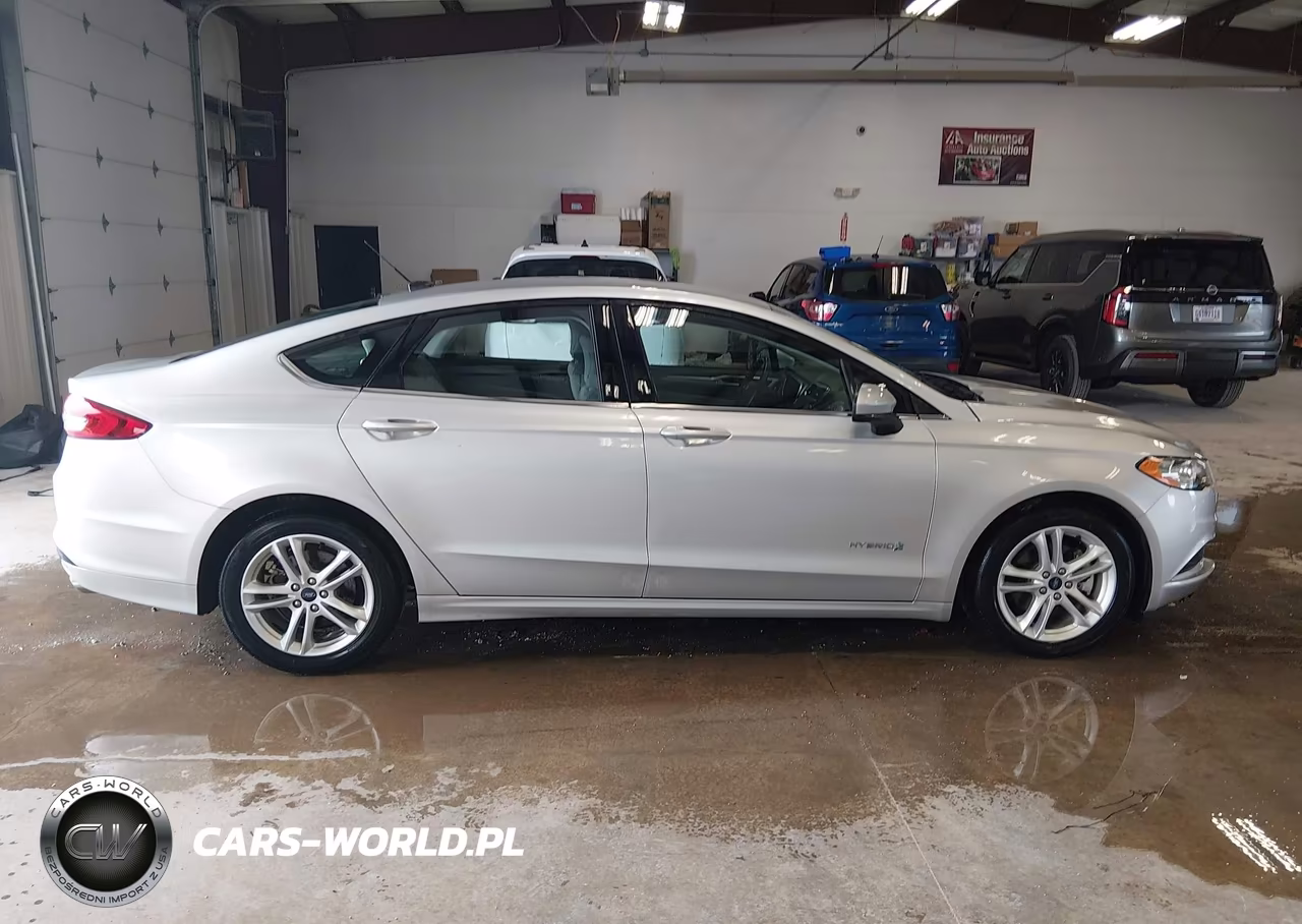 2018 Ford Fusion Hybrid S VIN:3FA6P0UU1JR278903 - 13