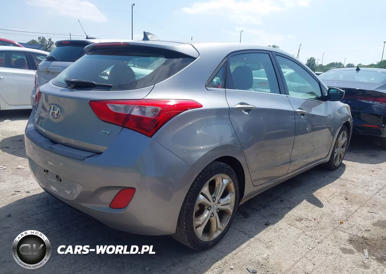 2013 Hyundai Elantra Gt VIN:KMHD35LE9DU071415 - 4