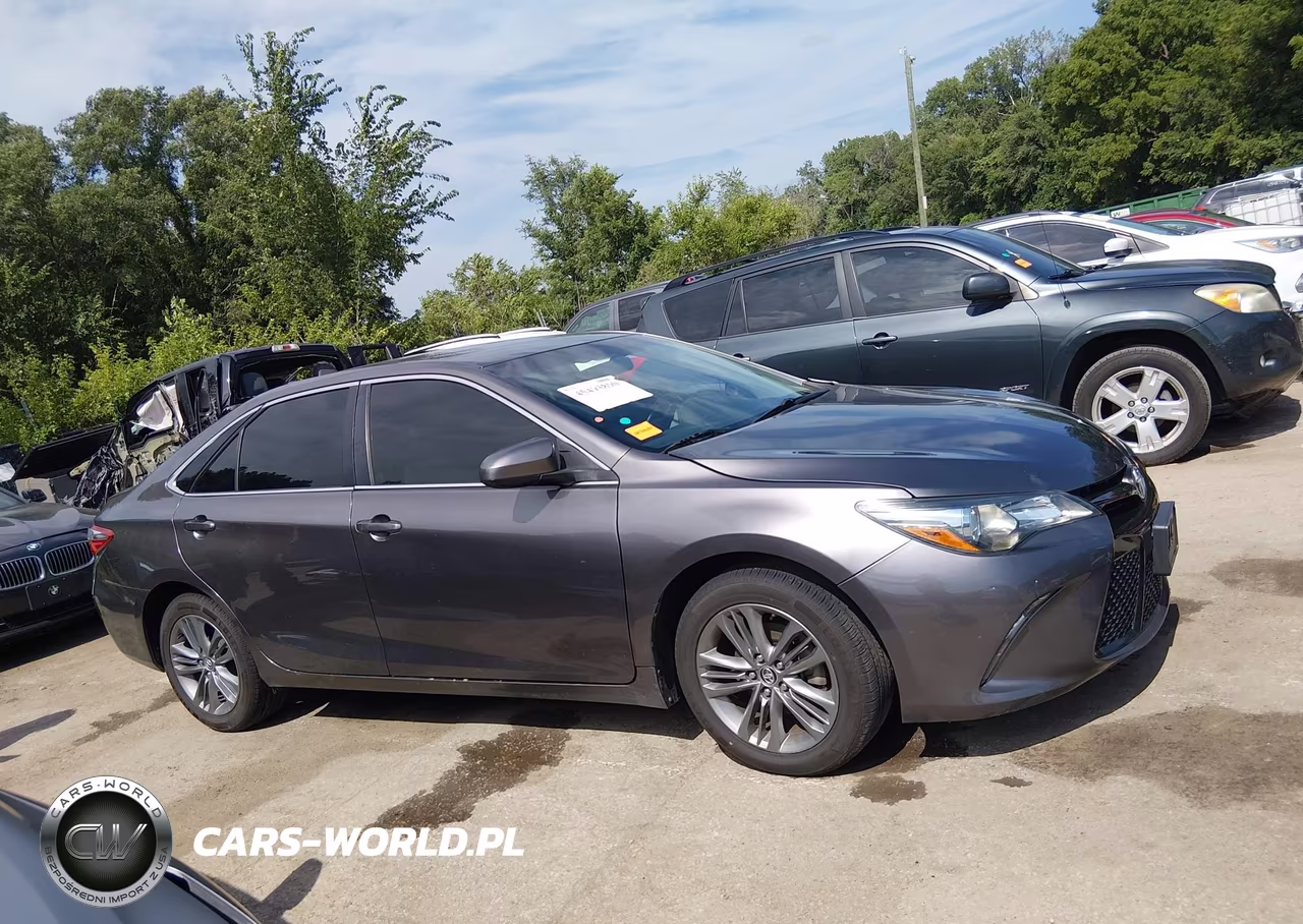 2017 Toyota Camry Se VIN:4T1BF1FK1HU670100 - 13