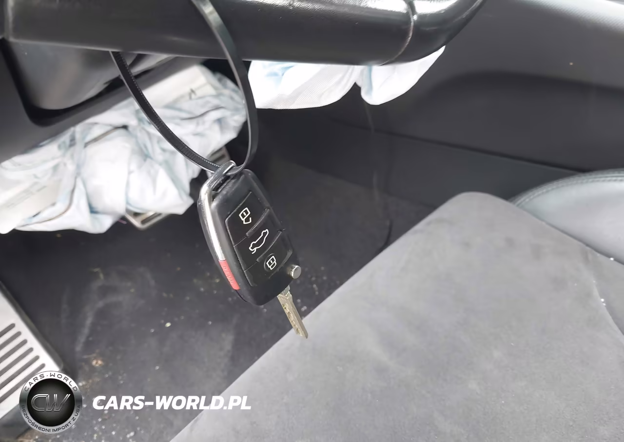 2010 Audi Tt 2.0T Premium VIN:TRUFFAFK7A1015474 - 11